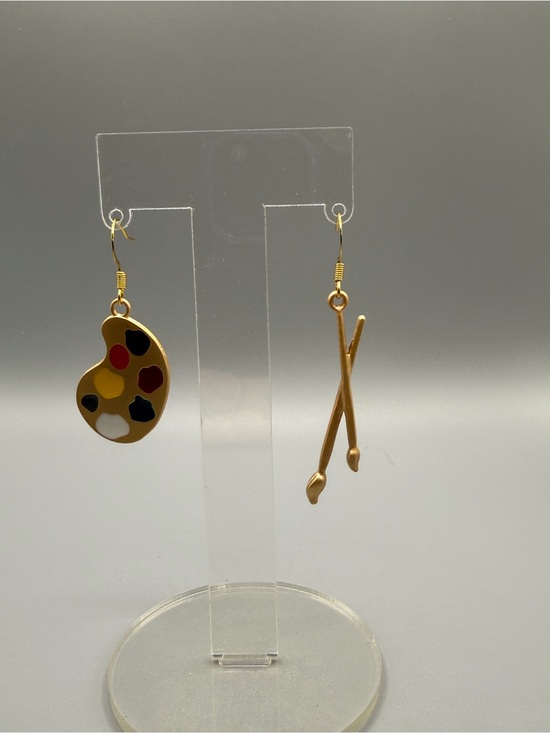 Handmade Jewelry - ‼️5/$5‼️ Gold Artist Palette and Brush Drop Earrings - Handmade #E0435C